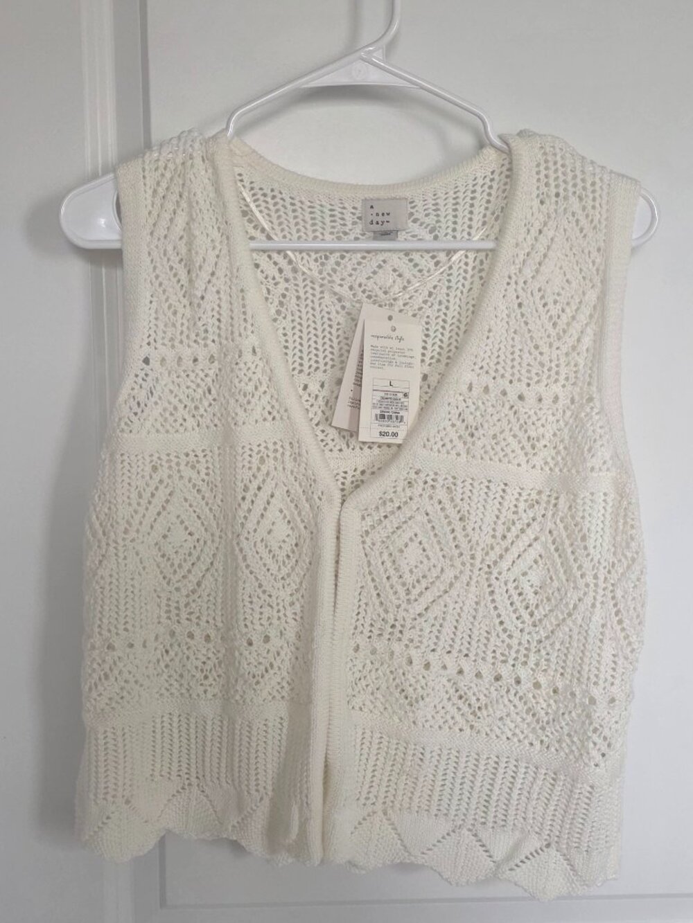 A New Day Cream Sleeveless Crochet Sweater Vest - Size Large (New with Tags)